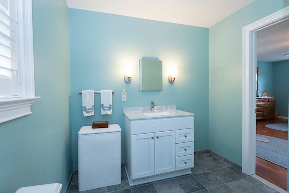 Buttonwood Bathroom Renovations | Tilghman Builders - Buttonwood Bathroom Naturaljoinery